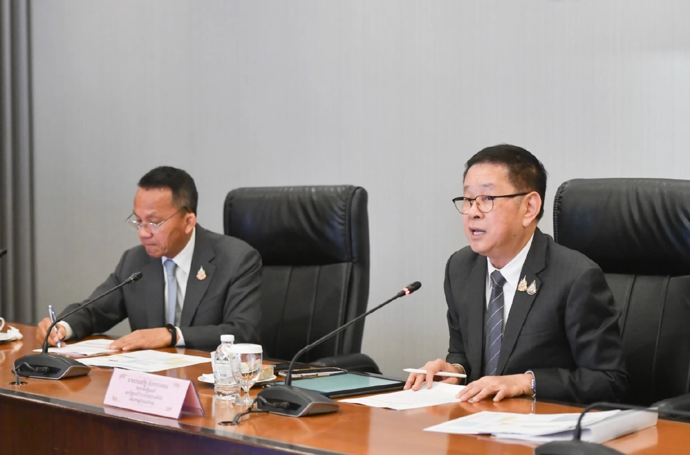 มติ "ห้ามขายเหล้า 5 วันพระใหญ่" แต่เปิดช่องขายเฉพาะ สถานที่ยกเว้น