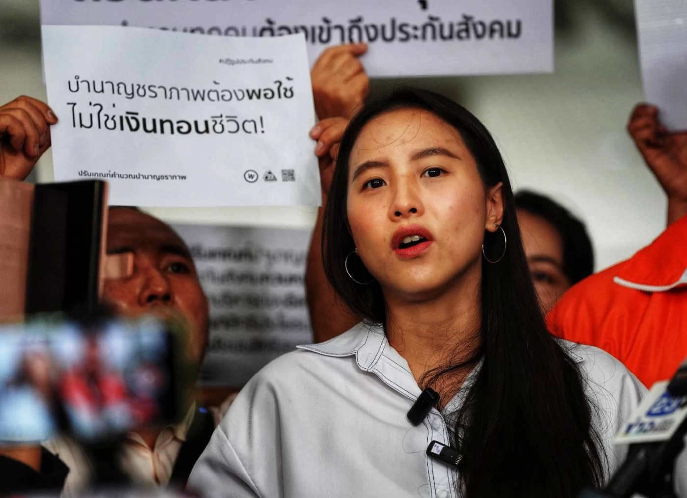 มาตามสูตร! "สนธิญา" ร้องตำรวจ จี้เอาผิด "สส.รักชนก" ผิด พ.ร.บ.คอมฯ