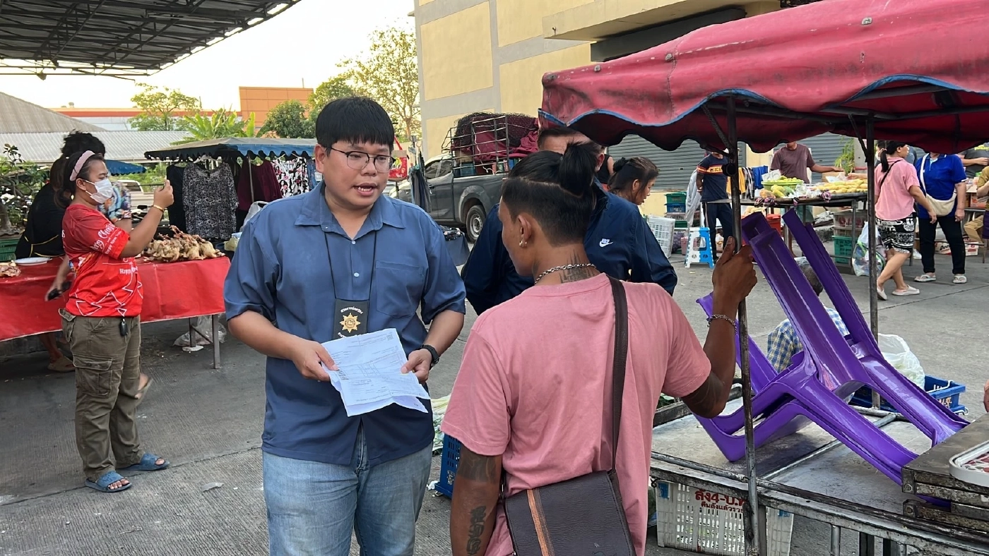 รวบ 7 เมียนมา ตั้งร้านค้า-แผงลอย ขายแข่งกับคนไทย ตลาดสดสมุทรสาคร