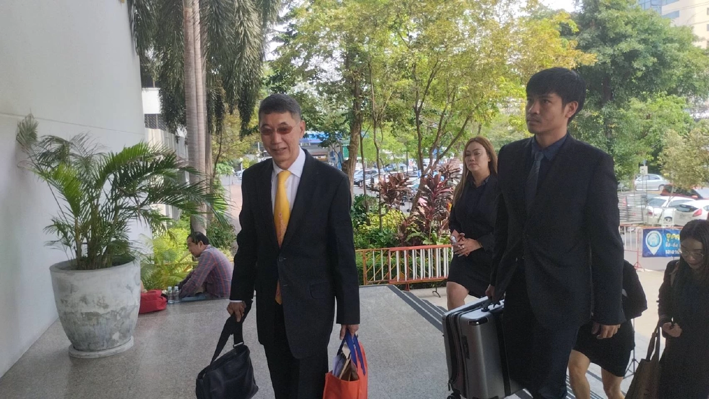 ศึกสายเลือด “นพดล” ฟ้อง “ณฤมล-คนึงนิตย์” ยักยอก เสียหาย 1.6 พันล.