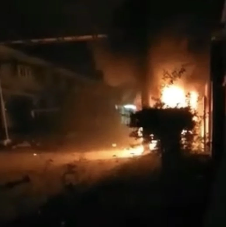 ด่วน เกิดเหตุลอบยิง-วางบึ้มหน้าที่ว่าการ อ.สุไหงโก-ลก