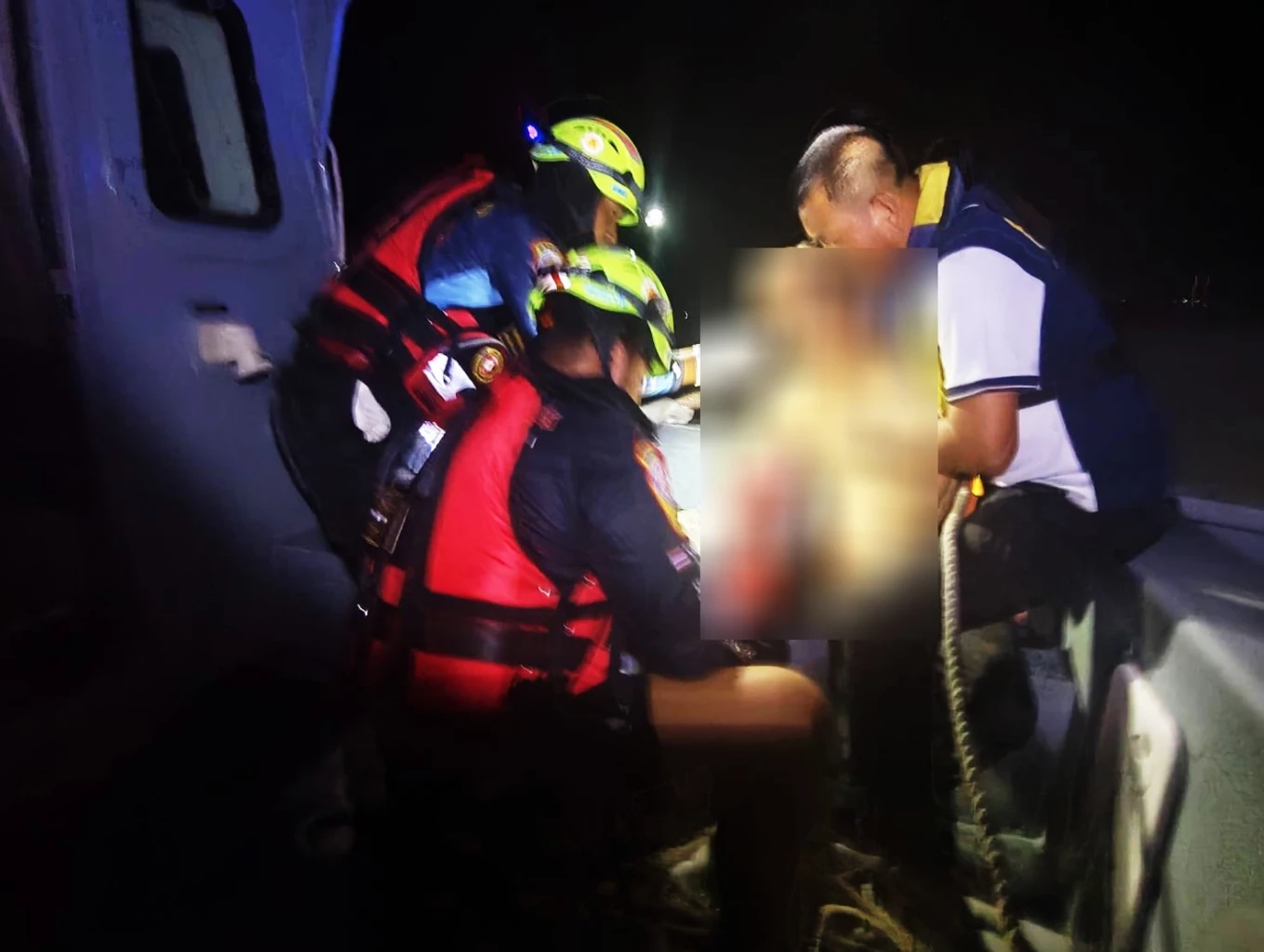 เร่งช่วย "ลูกเรือประมง" แขนขวาขาดวิ่น ขณะเก็บอวนกลางทะเล