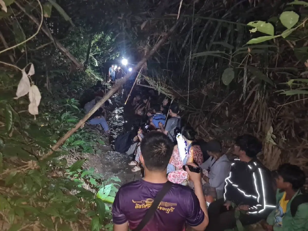 จับพม่าครึ่งร้อย ซุกป่ารอขึ้นเรือเข้ามหาชัย เลี่ยงจุดตรวจทางบก