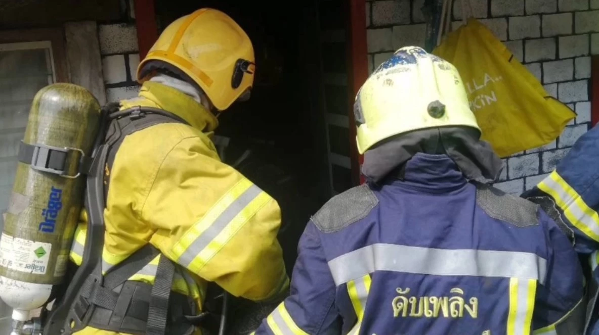 ตร.เผยผลสอบบัญชีสาวกุเรื่องไฟไหม้เงินสด 10 ล้านบาทในบ้าน