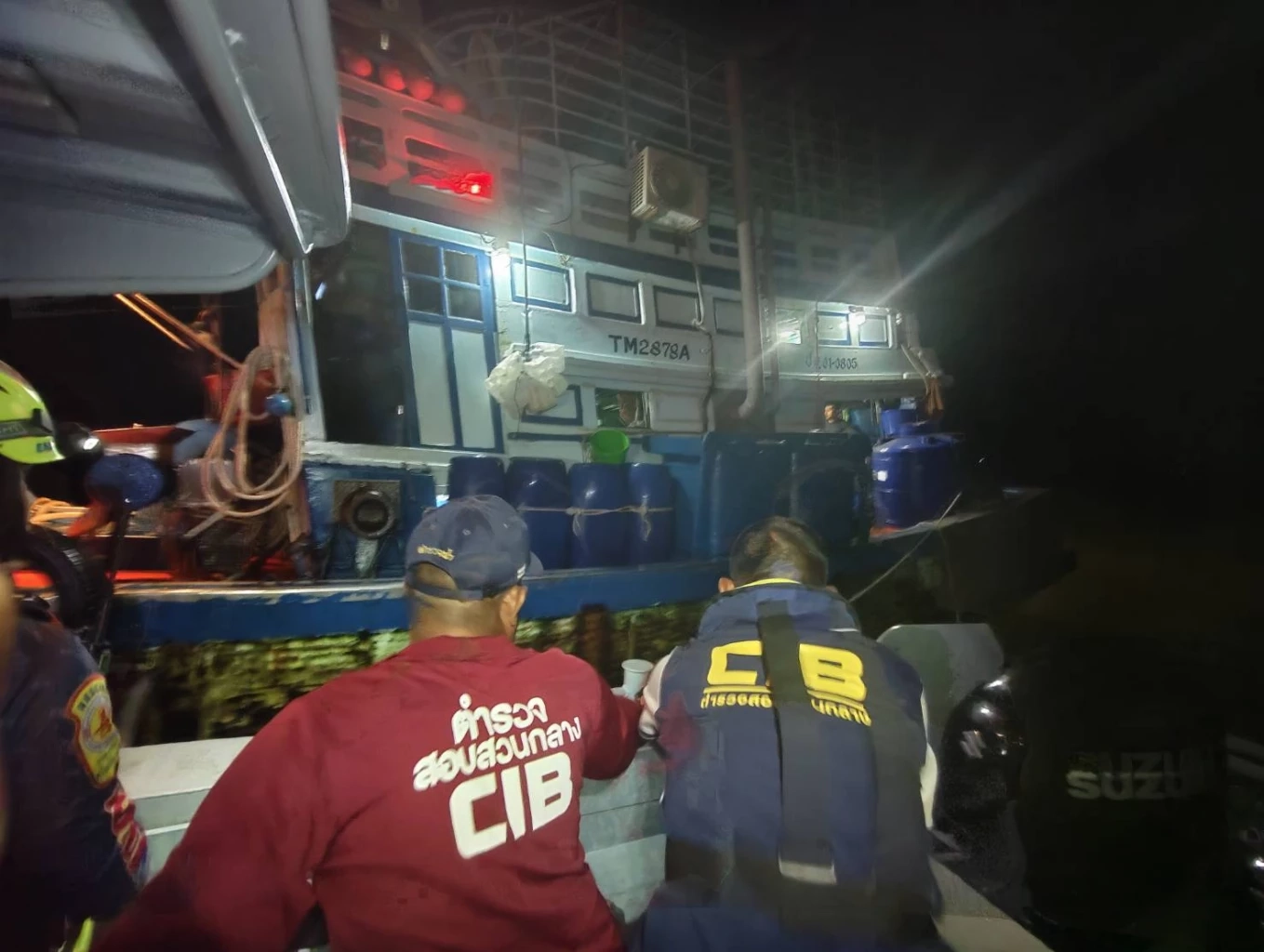 เร่งช่วย "ลูกเรือประมง" แขนขวาขาดวิ่น ขณะเก็บอวนกลางทะเล