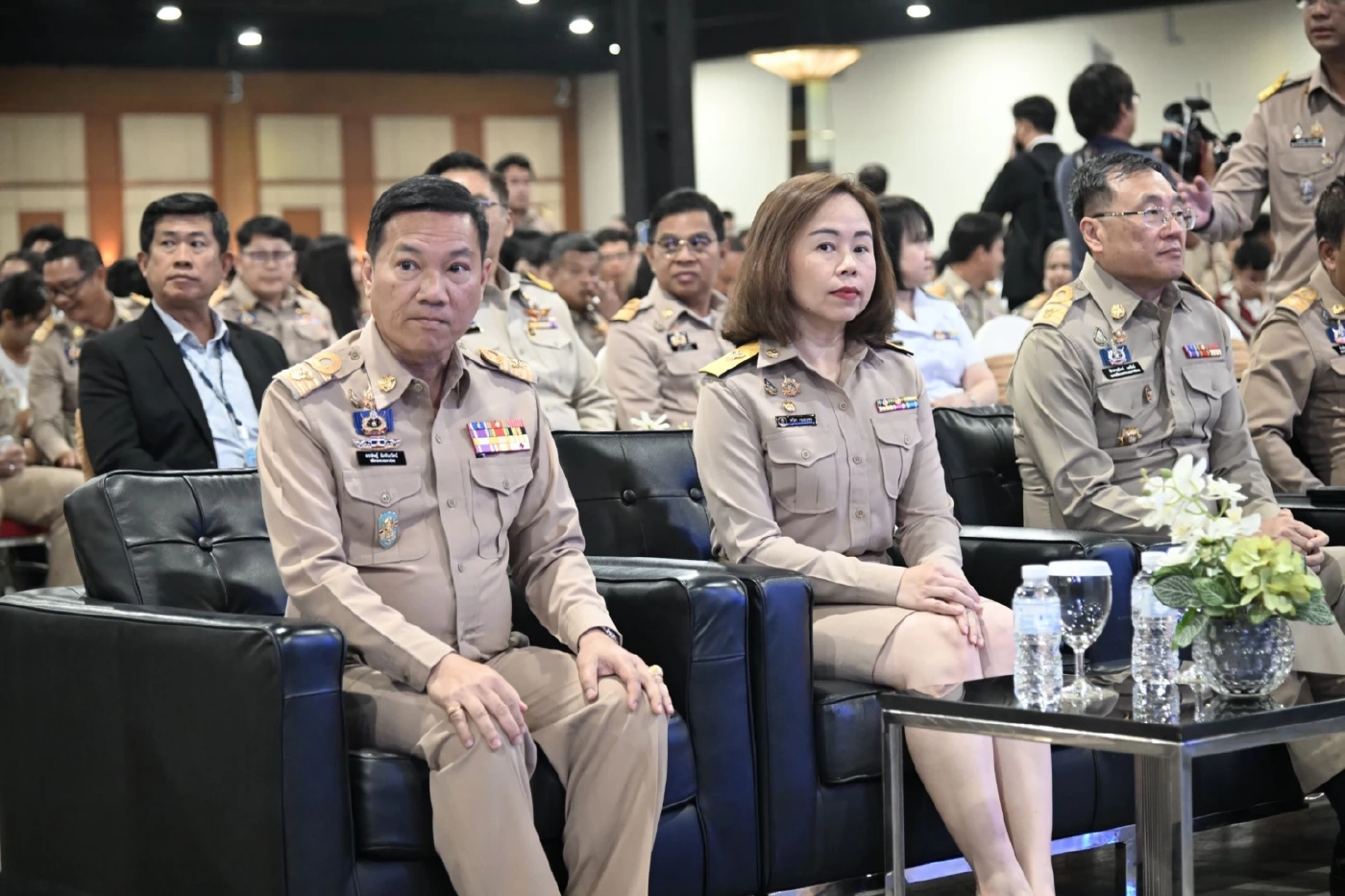 มท.เดินหน้า​ทลายยาเสพติดระดมผู้ว่าฯทั่วประเทศ​ จับเข่าคุย