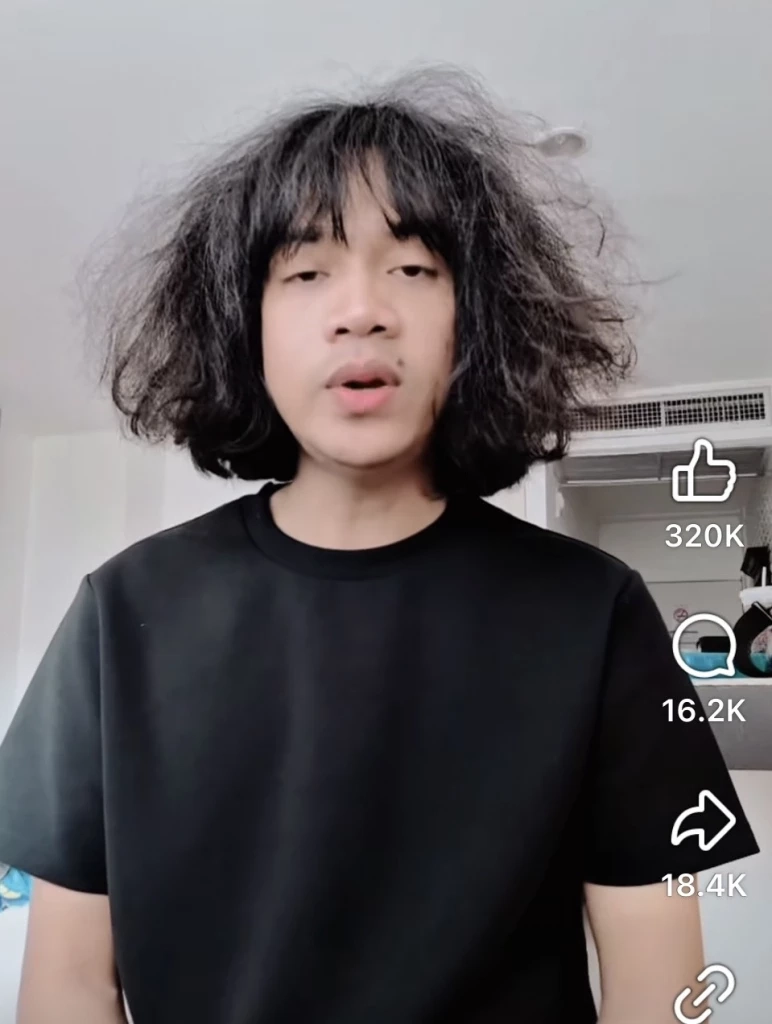 ปุ้ย L.กฮ.