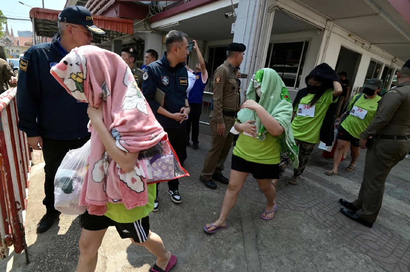 เปิดเบื้องลึก 119 คนไทย เป็น "เหยื่อ หรือ ผู้ร่วมขบวนการ"