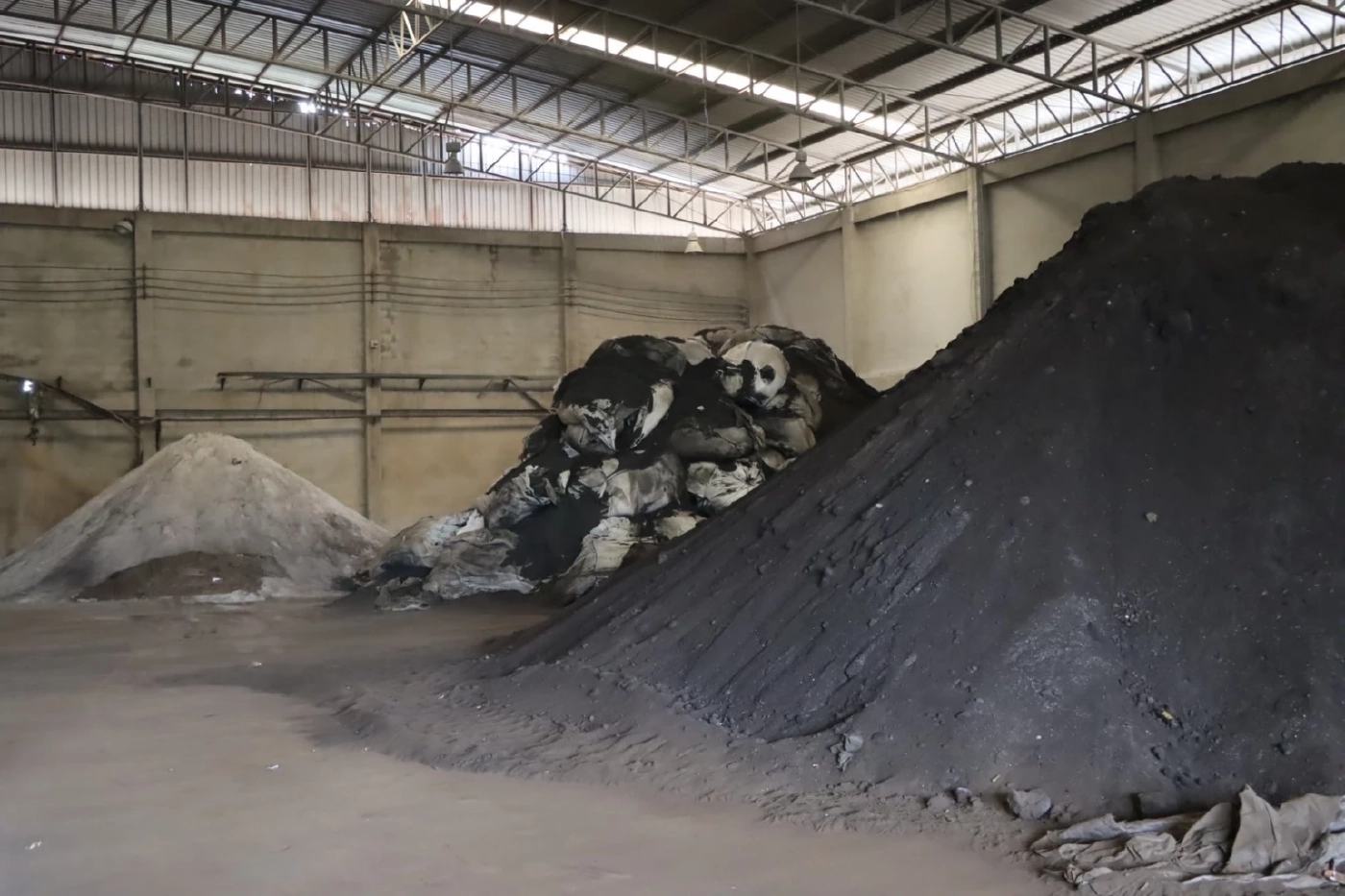 “เอกนัฏ” ส่งทีมสุดซอย ลุยค้น บ.หัวจง นำเข้าฝุ่นแดงโยงซินเคอหยวน