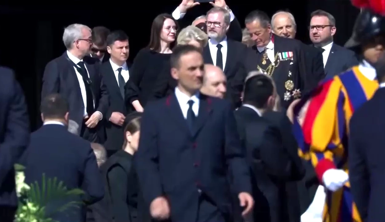 ผู้นำและประมุขจาก 150 ประเทศทั่วโลก เดินทางถึงวาติกันแล้ว