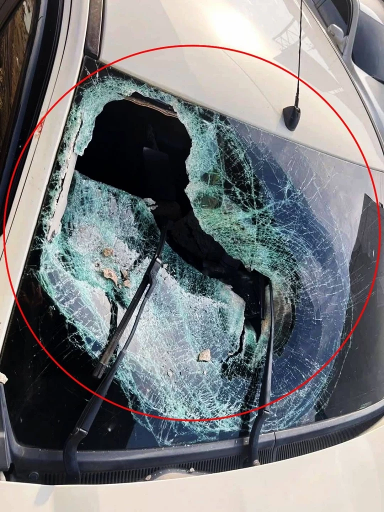 ด่วน! "สส.ณัฐพงษ์" โพสต์ "เหยื่อก้อนปูนยักษ์พระราม 2 ร่วงทะลุกระจกรถ" สาหัสตับฉีก