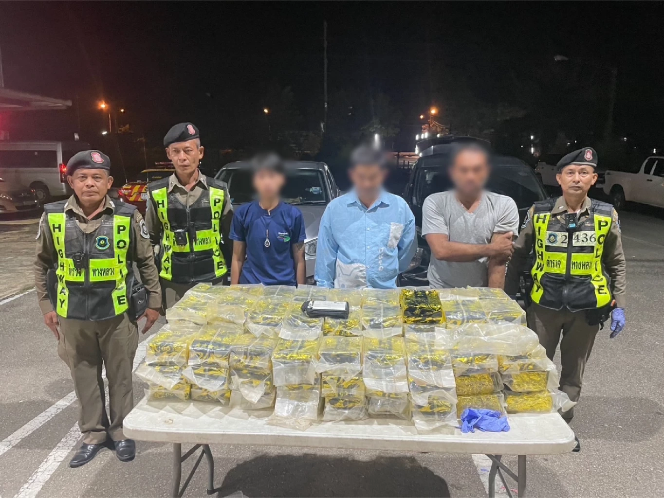 สกัดจับแก๊งขนไอซ์ 100 กก. ขับรถเที่ยวฟีลครอบครัว ตบตาเจ้าหน้าที่