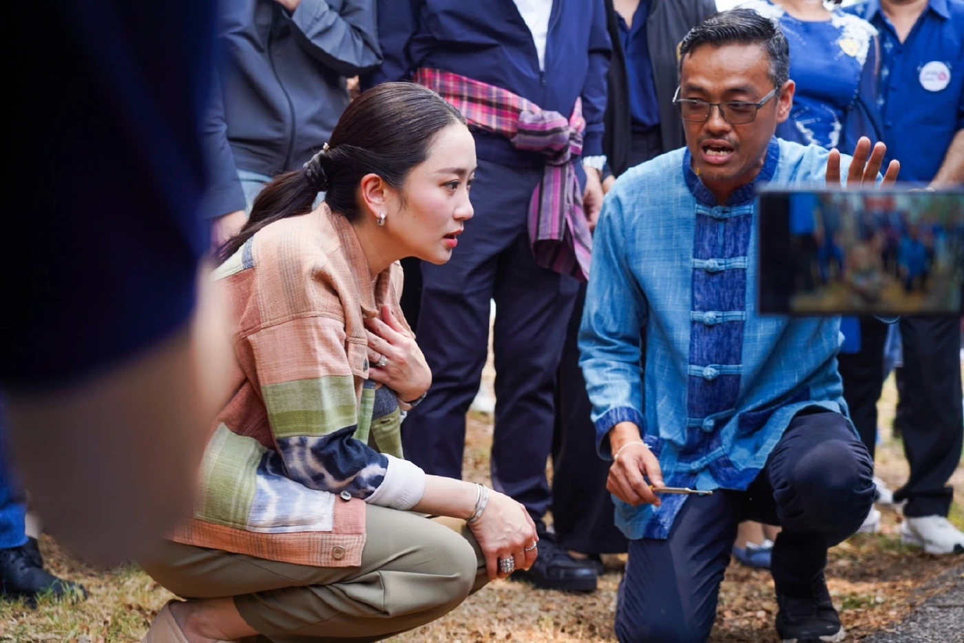 ภาพ นายกรัฐมนตรี มีอาการอ่อนเพลีย ระหว่างตรวจราชการ จ.นครพนม 