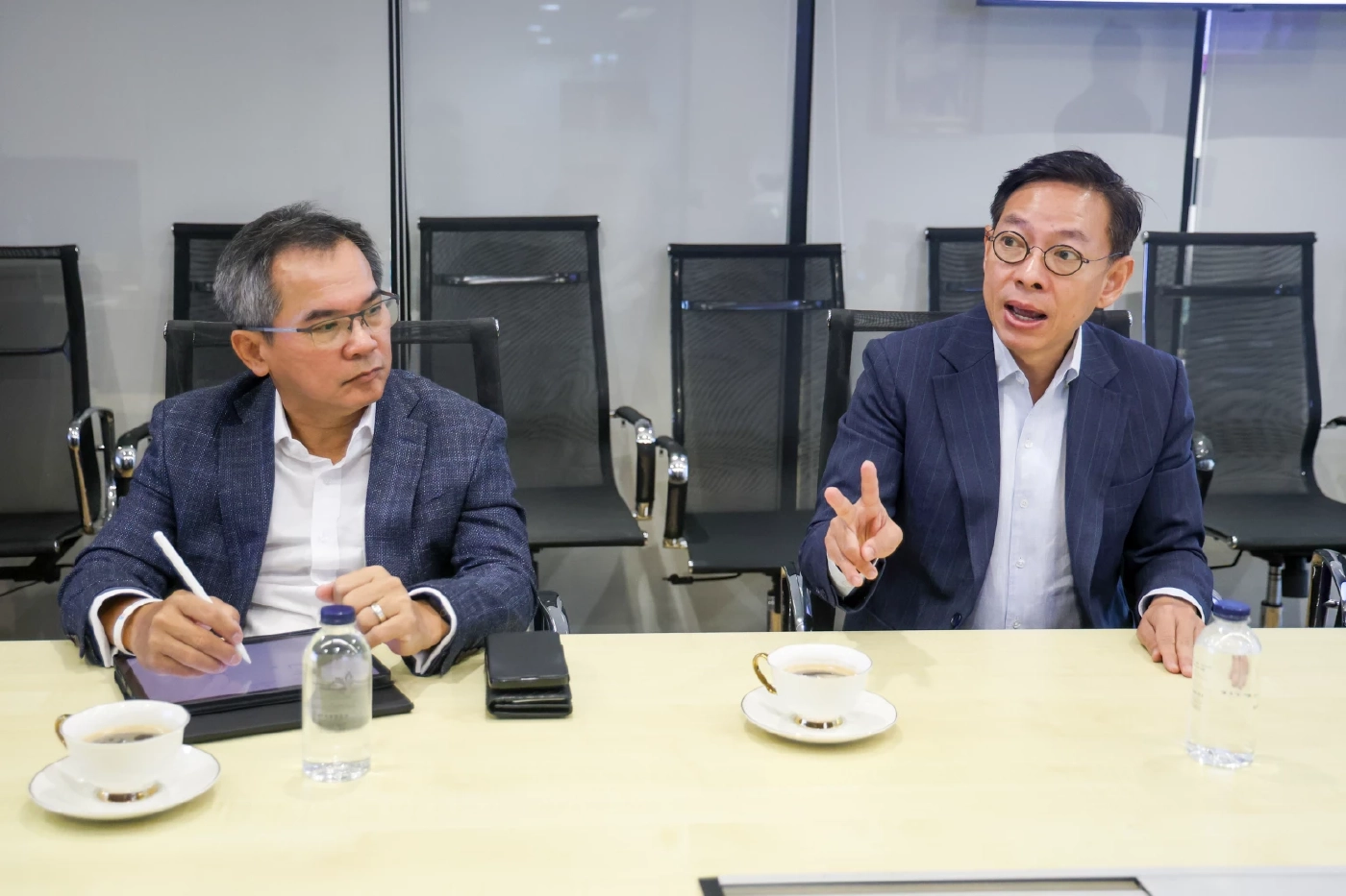 นายสุพรรณ เศษธะพานิช ผู้บริหารและผู้ถือหุ้น บริษัท สยามเอสเตท ผู้บริหารโรงแรมดาราเทวี