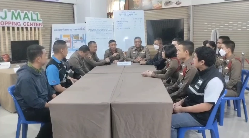 “ฝนตก” ไม่ถอย กู้ภัยปูพรมเร่งค้นหาอีก 73 ผู้สูญหายเหตุ “ตึกถล่ม”