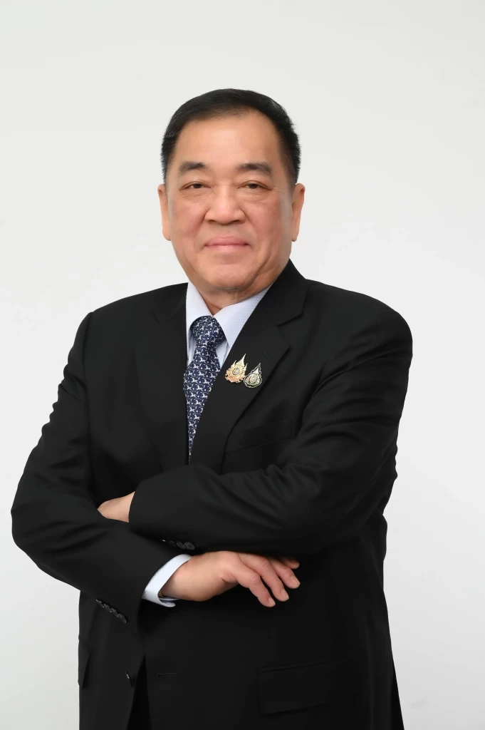 ดร.พจน์ อร่ามวัฒนานนท์ ประธานกรรมการหอการค้าไทย