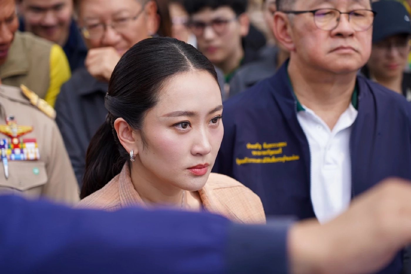 ภาพ นายกรัฐมนตรี มีอาการอ่อนเพลีย ระหว่างตรวจราชการ จ.นครพนม 