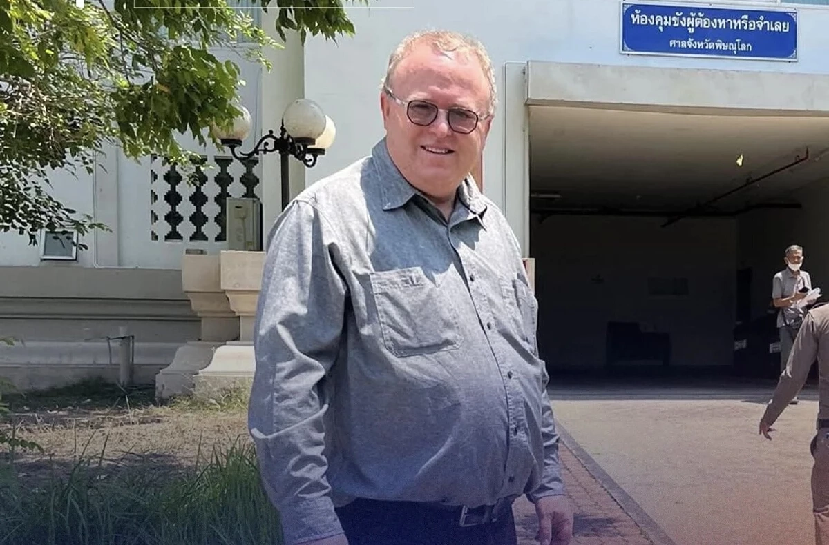 Dr. Paul Chambers (พอล แชมเบอส์) ลูกจ้างมหาวิทยาลัยนเรศวร 