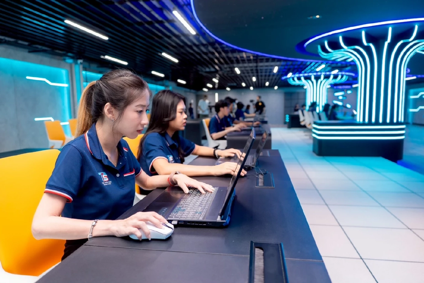 ไทย สมายล์ บัส เปิดตัวศูนย์ควบคุมอัจฉริยะ เทียบหอบังคับการบิน