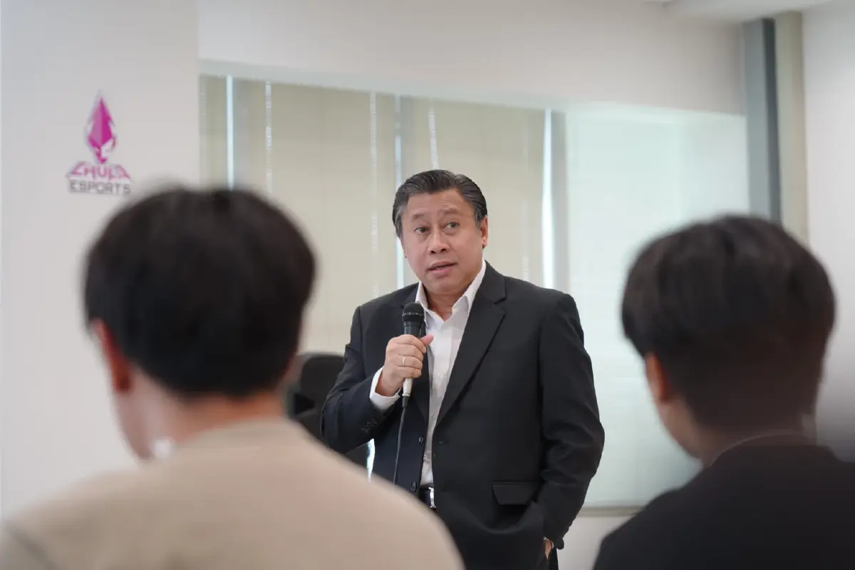 จักรภพ เพ็ญแข อดีตรมต.สำนักนายกรัฐมนตรี 