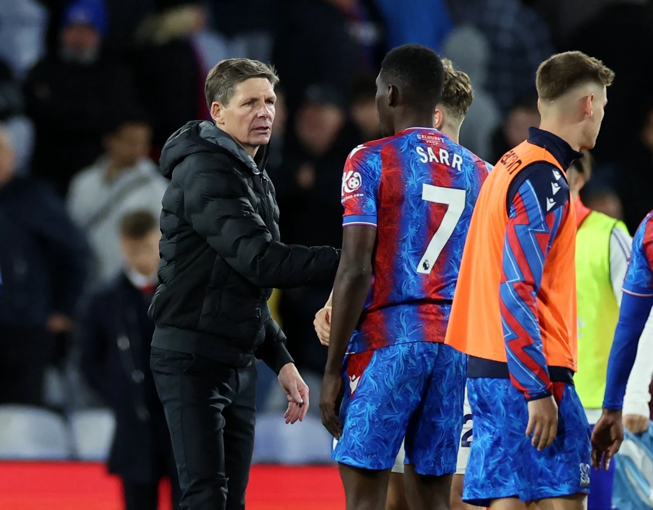 เก็บตก พรีเมียร์ลีก "ฟอเรสต์" เจ๊า "พาเลซ", ตารางคะแนนล่าสุด