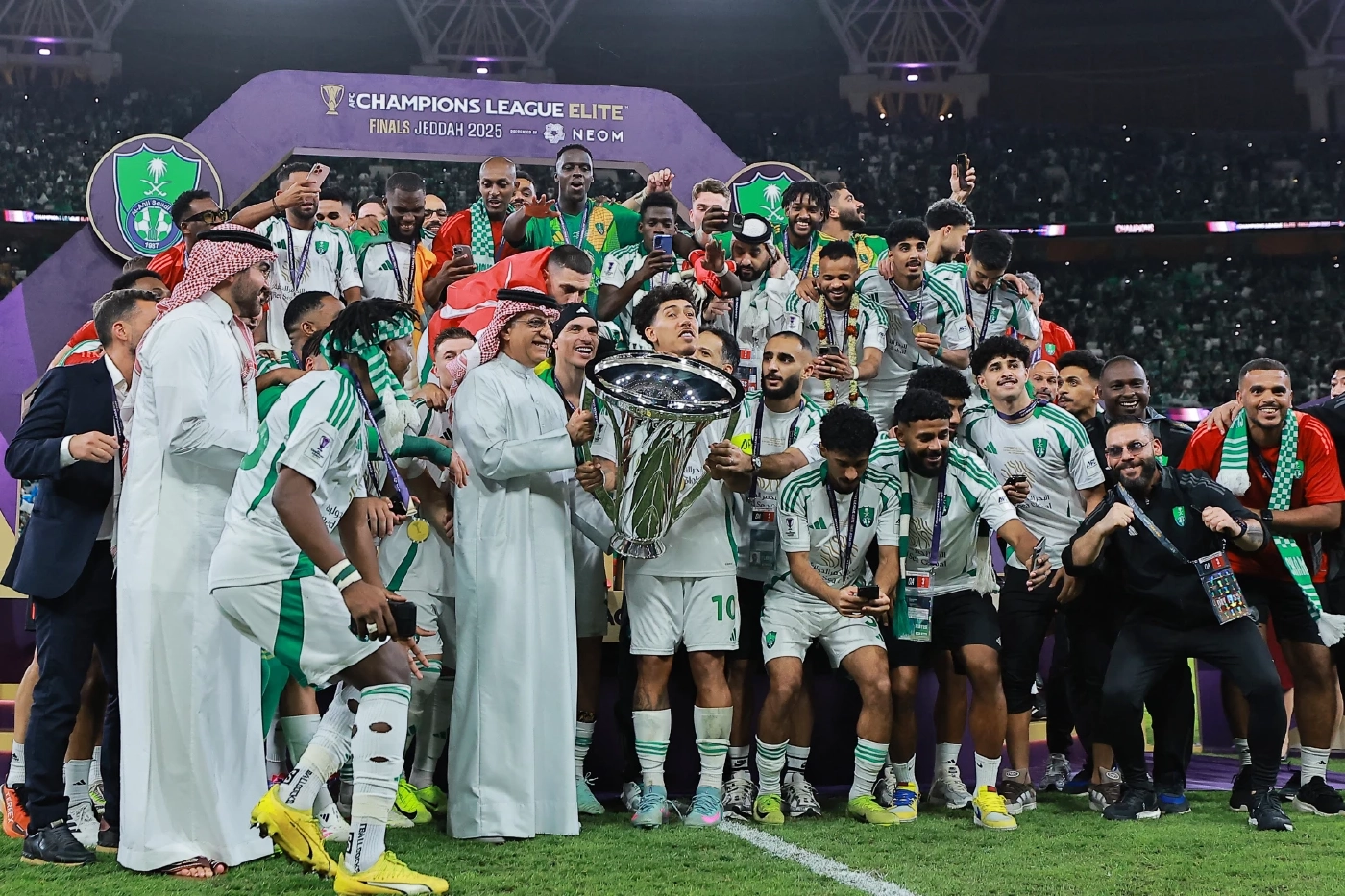 "อัล อาห์ลี" ทุบ "ฟรอนตาเล" ผงาดคว้าแชมป์ ACL Elite สมัยแรก