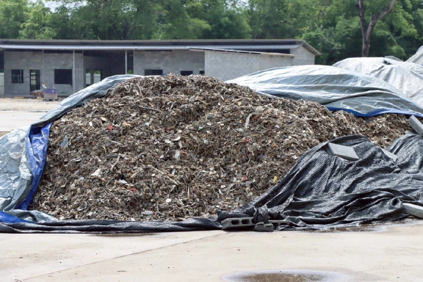 “เอกนัฏ” สั่งฟัน 3 โรงงานรีไซเคิล ชลบุรี ลักลอบเปิด พบโยงทุนจีน