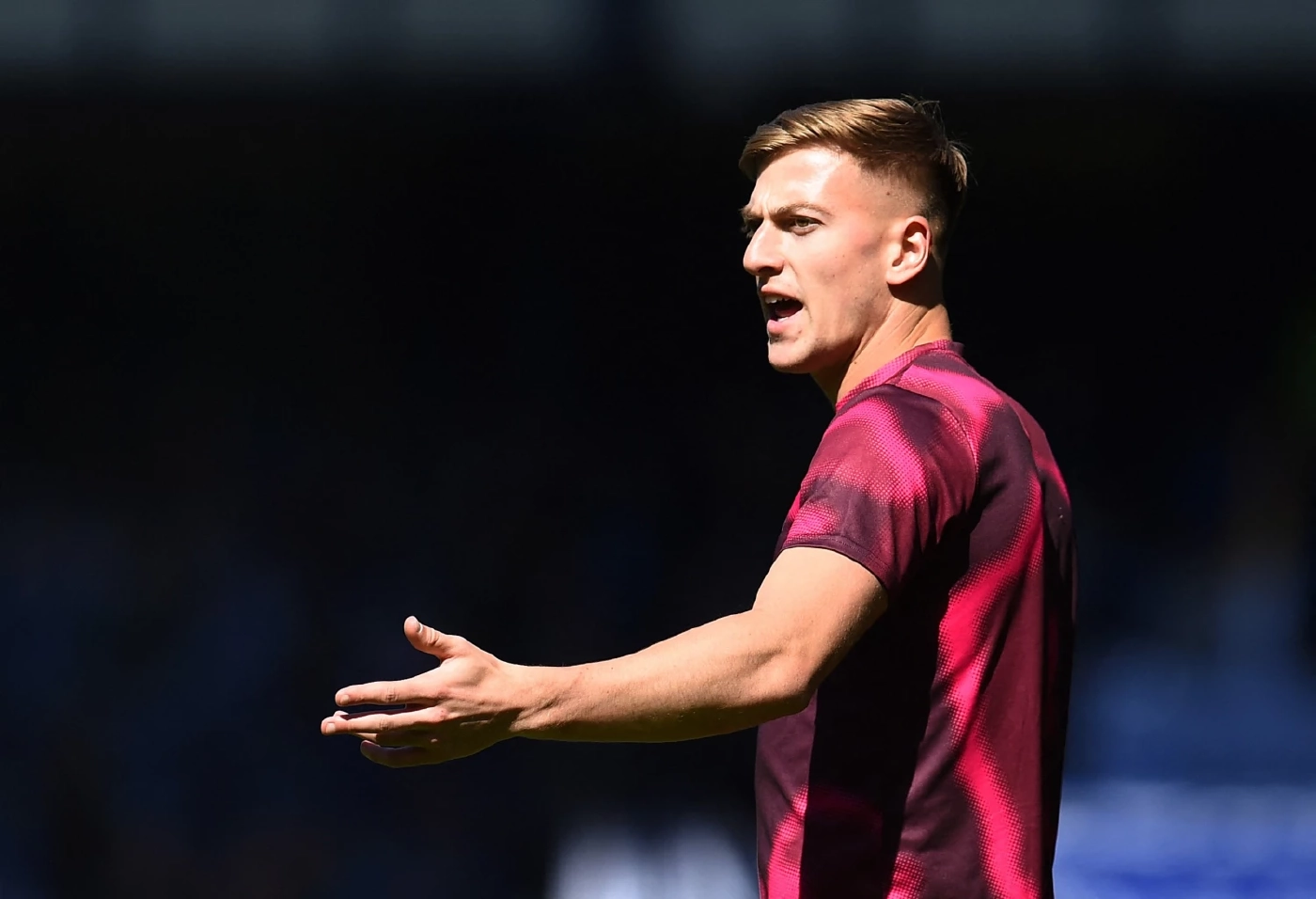 เชลซีซิว 'ดีแล็ป' ตัดหน้าแมนยู – ผลกระทบที่ใหญ่กว่าค่าตัว