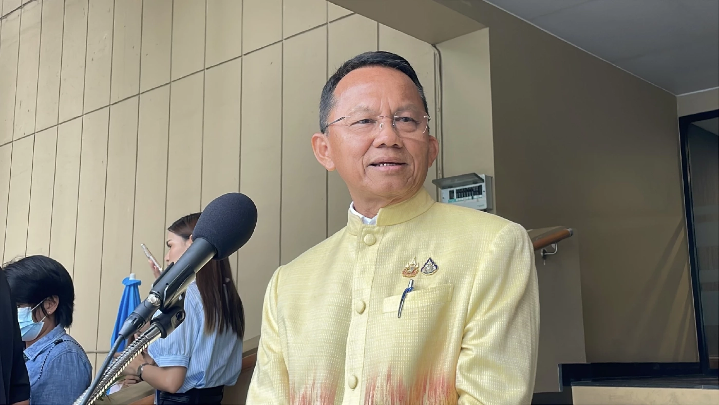 นายสมศักดิ์ เทพสุทิน รัฐมนตรีว่าการกระทรวงสาธารณสุข