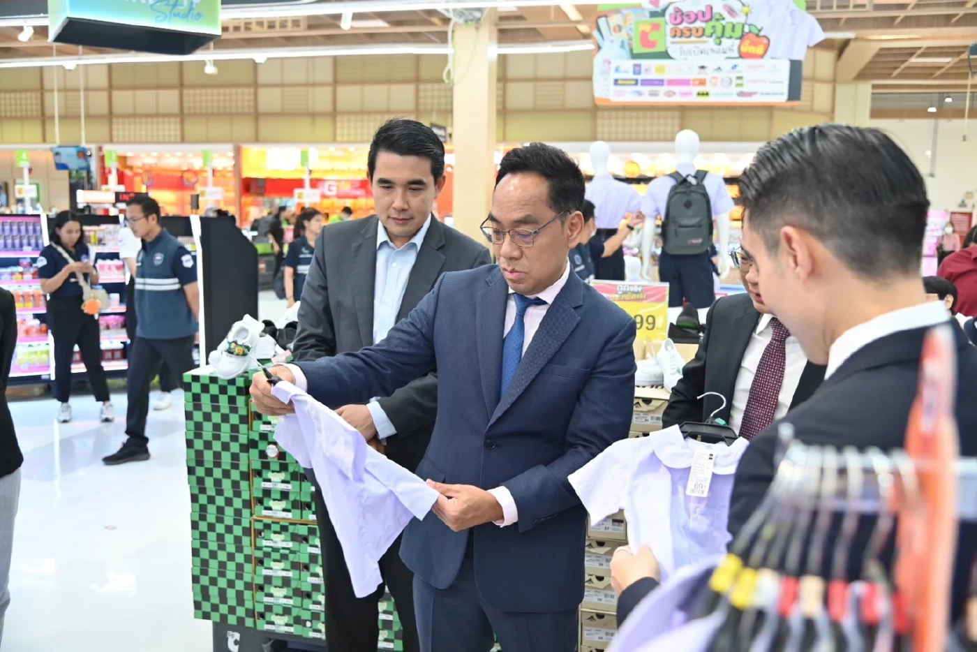 พาณิชย์จับมือ บิ๊กซี ลดราคาช่วงเปิดเทอม ลดค่าครองชีพผู้ปกครอง