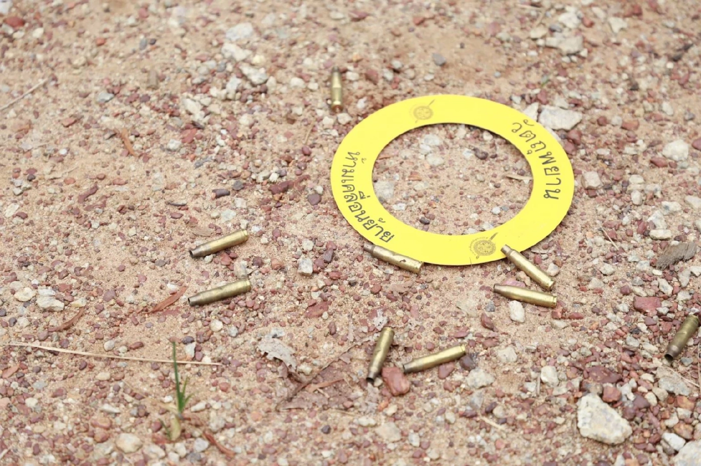 มทภ.4 รุดเยี่ยมครอบครัวเหยื่อเหตุกราดยิงนราธิวาส-ประณามคนร้าย