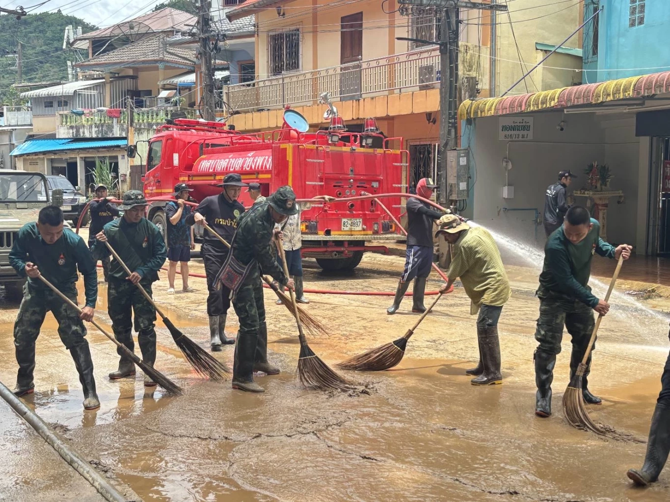 ชาวบ้าน สิ้นหวังกับน้ำท่วม “แม่สาย” ผวา ฝนตก หวั่นท่วมซ้ำ