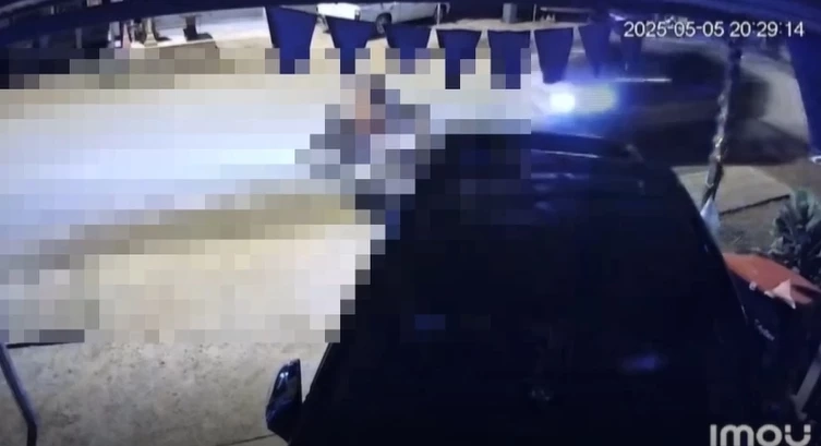 ช็อก! ร.ต.อ.เมาซิ่ง รถตราโล่ชนรถจยย.พ่วงข้างหญิง 48 เจ็บ (คลิป)