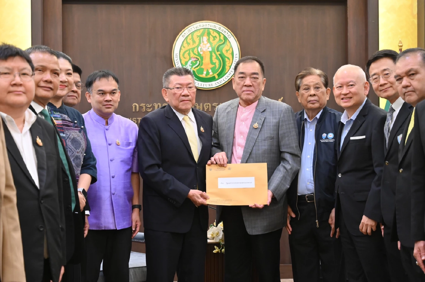 หอการค้าไทย ถก ก.เกษตร ดัน 8 ข้อเสนอ ฝ่าวิกฤตสงครามการค้า