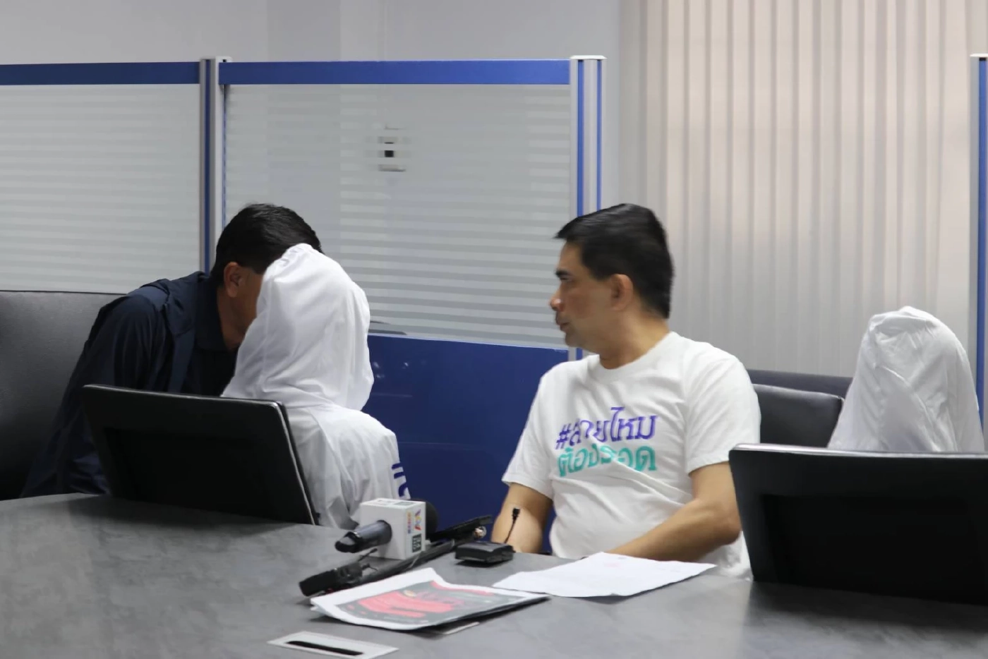 ร้องเอาผิด “เจ้าอาวาสวัดดัง” ลวงซื้อกามสาว 13 ไปสวิงกิ้งกับสาว 18