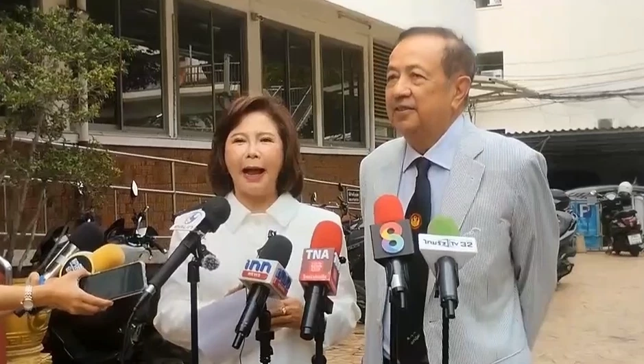 2 พิธีกรดัง แจ้งเอาผิด ผู้ว่า สตง.และอดีตผู้ว่า สตง.ปมตึกถล่ม