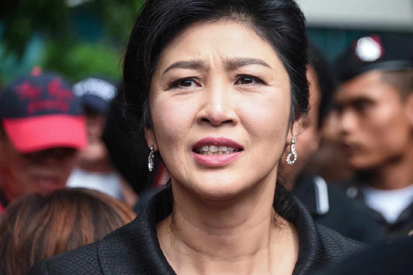  น.ส.ยิ่งลักษณ์ ชินวัตร อดีตนายกรัฐมนตรี 