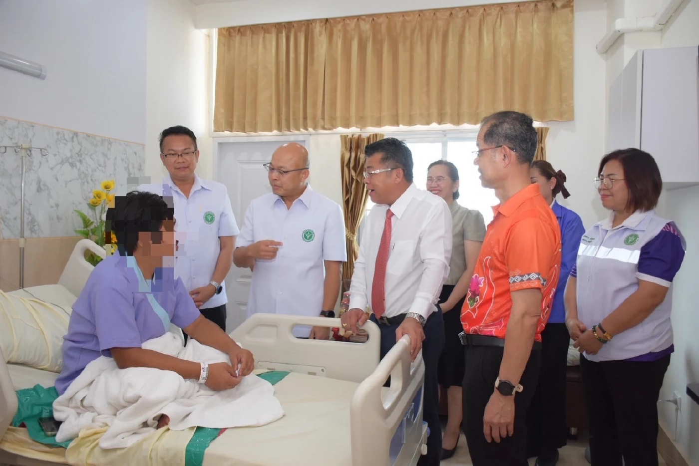 ย้ายด่วนภายใน 24 ชม.! ผอ.โรงพยาบาล เมาขับชน 2 ช่างภาพทีวีสาหัส