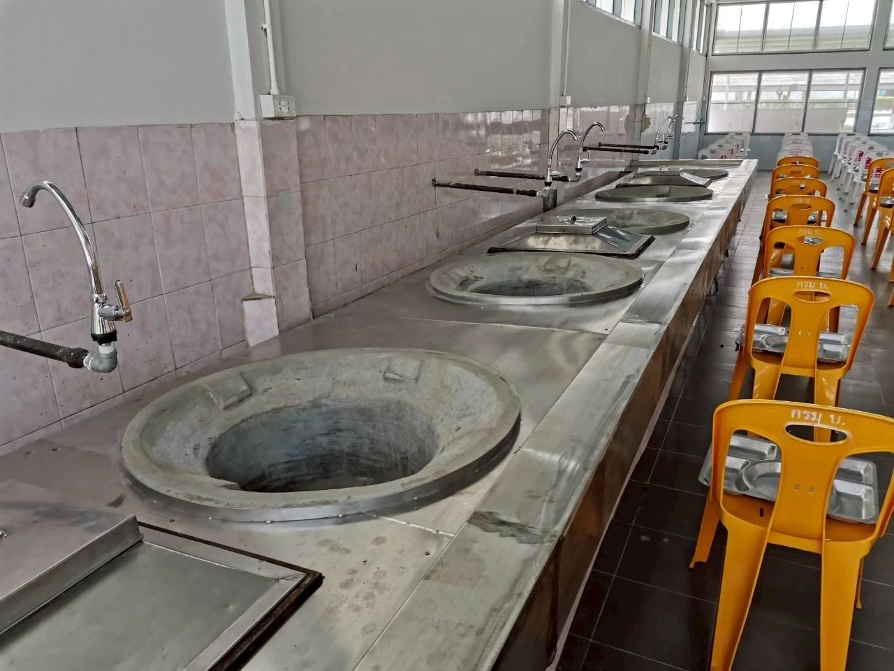 อึ้ง! ทบ.ล้มประมูล 4 ครั้ง จัดซื้อหัวเตาโรงครัวทหาร แบบมีเงื่อนงำ