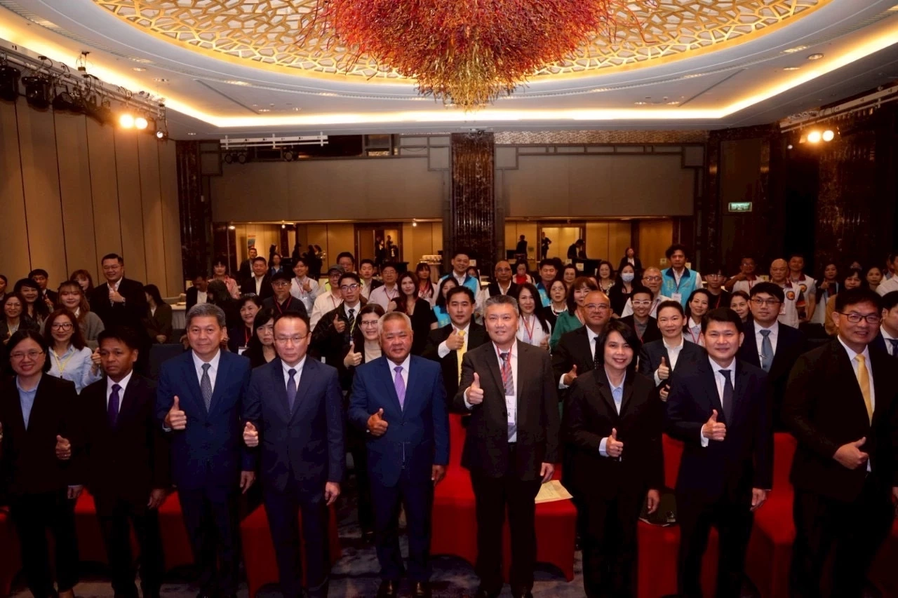 "กระทรวงแรงงาน" จับคู่ธุรกิจหางานไต้หวัน ให้คนไทย 1.8 หมื่นอัตรา