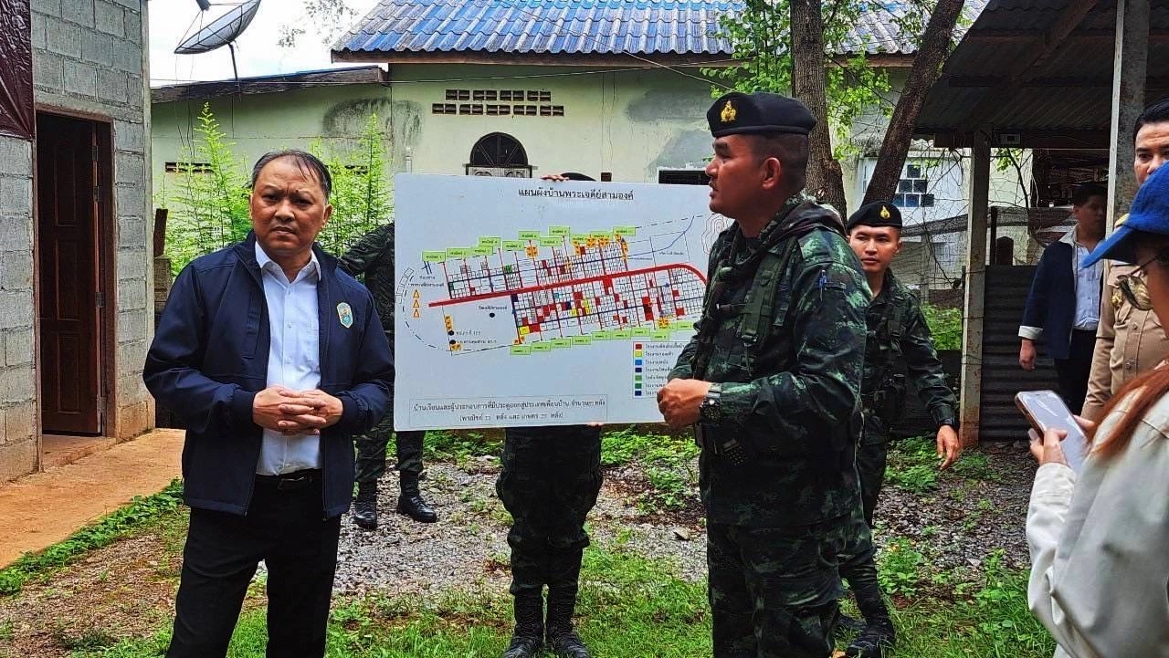 สแกนชายแดน! "ฉก.ลาดหญ้า-ปกครอง" สำรวจพื้นที่ปิดช่องทางธรรมชาติ ป้องกันขนสิ่งผิดกฎหมาย
