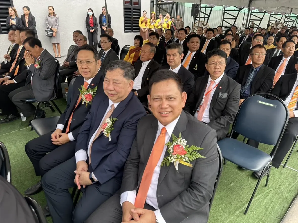 อสส.-หลวงปู่ศิลา ร่วมเปิดอาคารสนง.อัยการภ.4 งานสุดยิ่งใหญ่