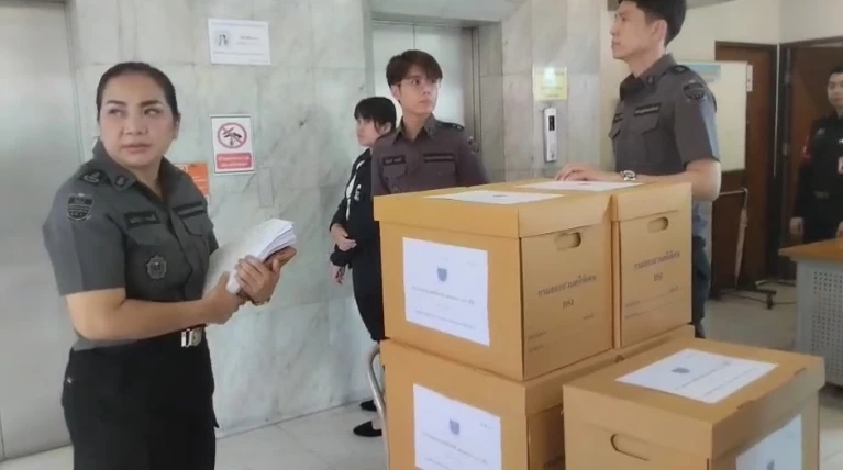 ดีเอสไอส่งสำนวนคดีนอมินีสร้างตึก สตง. 17,620 แผ่น ให้อัยการ