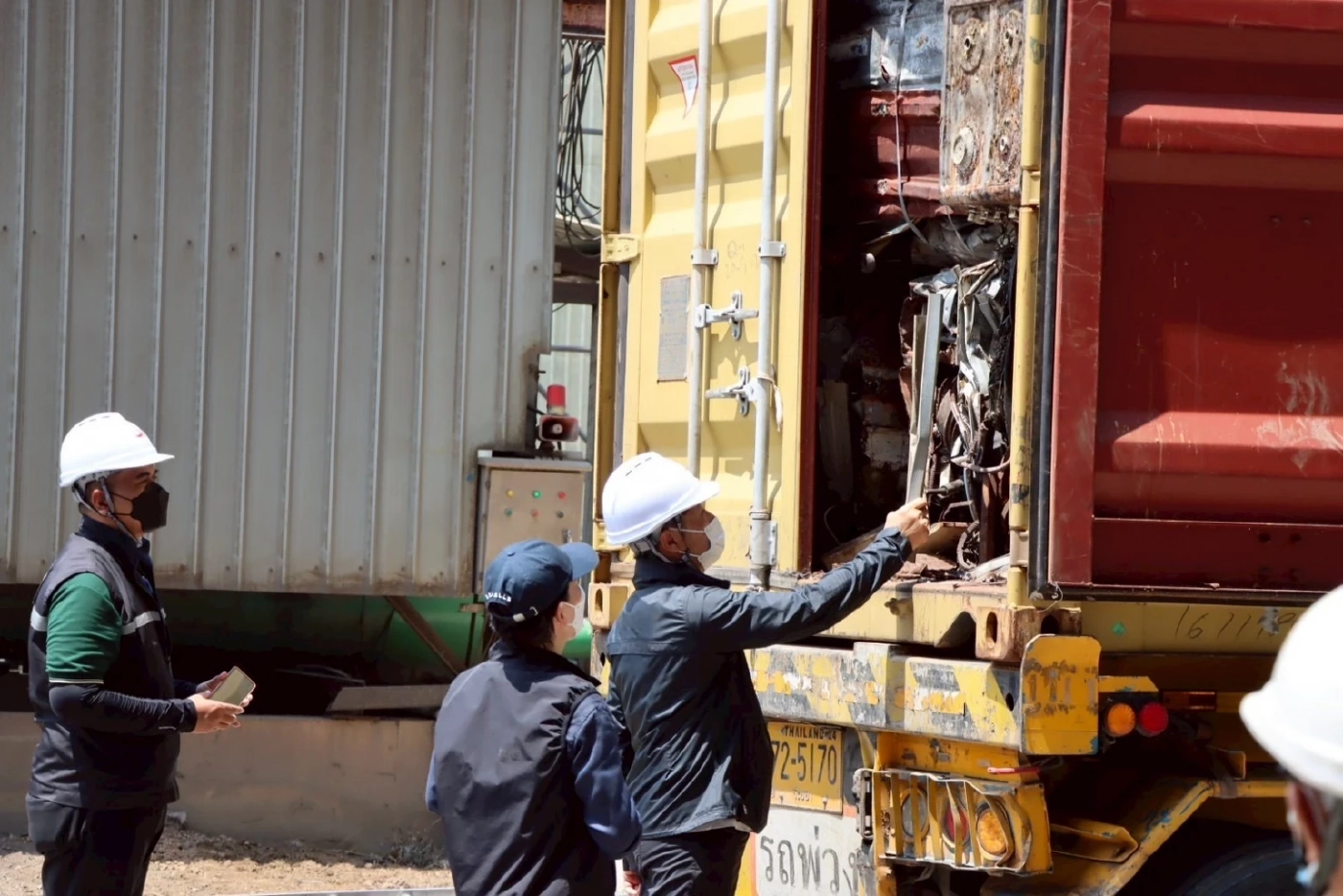"เอกนัฏ" ลุยตัดตอน “เหล็กตกเกรด” อายัดเศษเหล็ก 4 หมื่นตัน