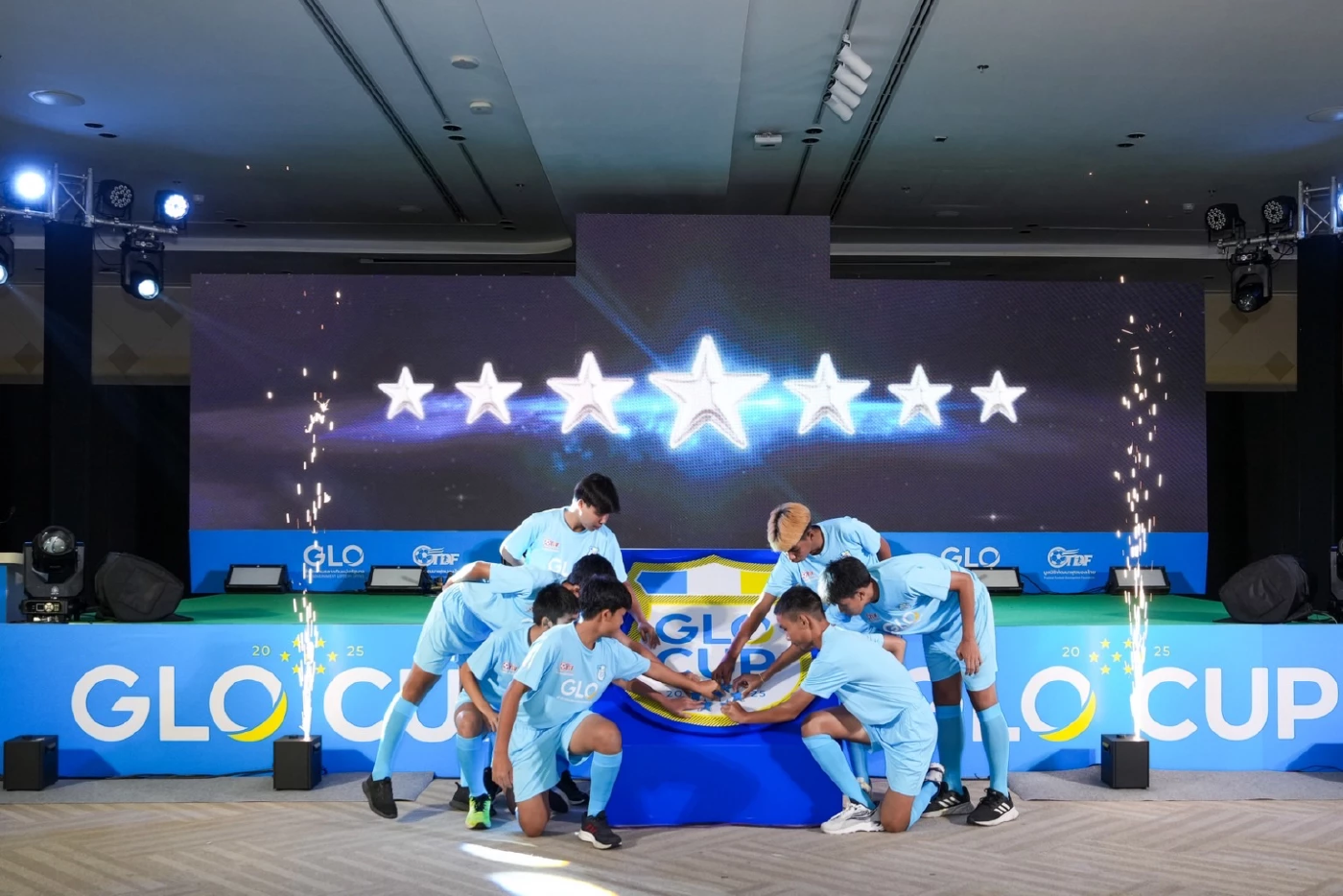 สำนักงานสลากฯ หนุนฟุตบอลเยาวชน \'GLO CUP 2025\' ปั้นดาวไปเจลีก