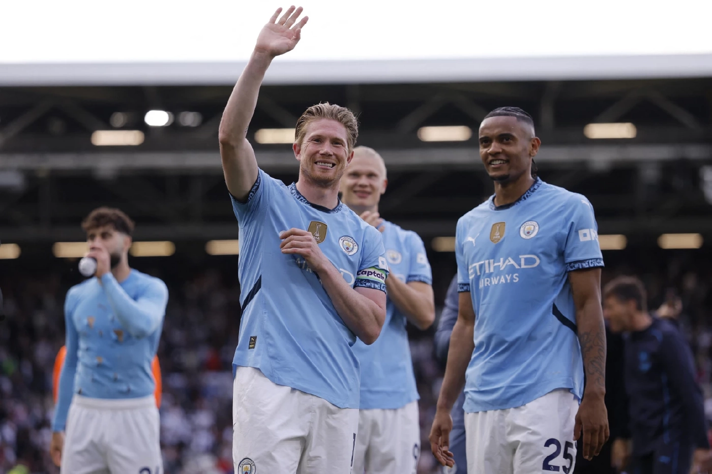 เก็บตก พรีเมียร์ลีก นัดปิดซีซั่น สรุปทุกอันดับ-ทุกรางวัล