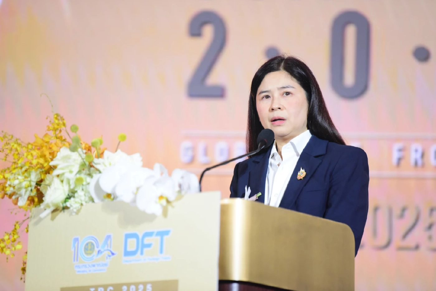 พาณิชย์ดันข้าวไทยตลาดโลก ตั้งเป้าส่งออกทะลุ 7.5 ล้านตัน