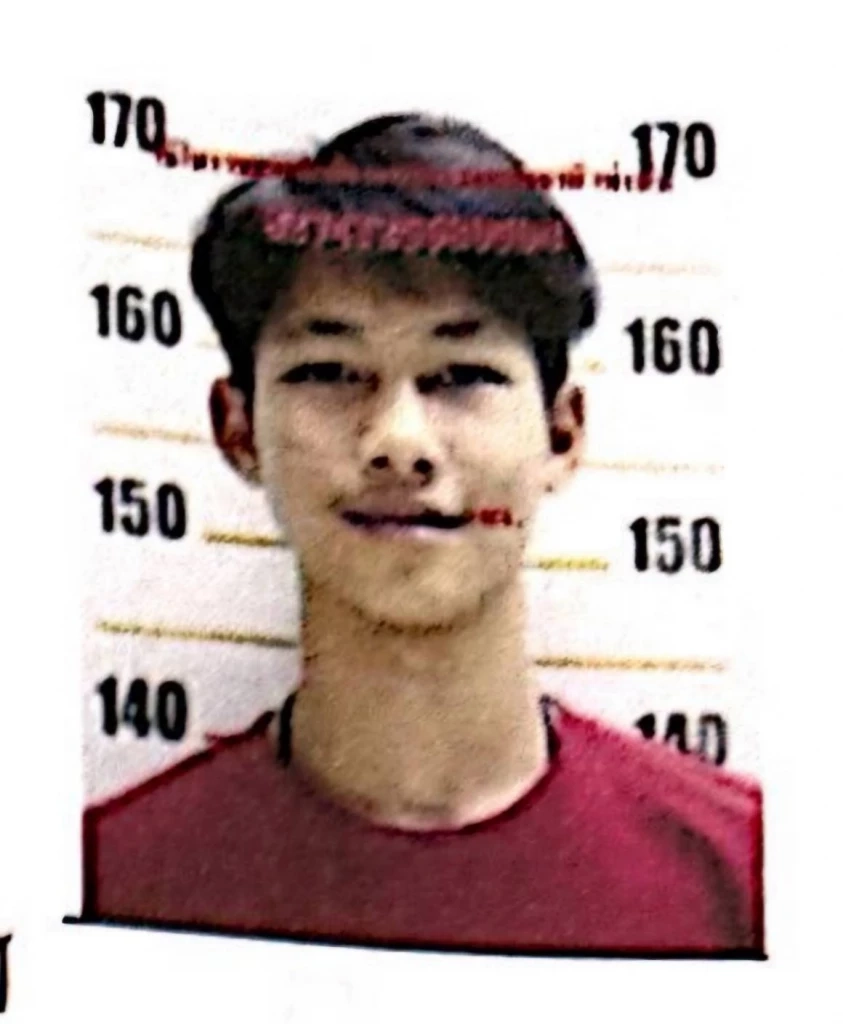 นายชนิตพล เพชรชนะ หรือ เชฟ มือยิง 