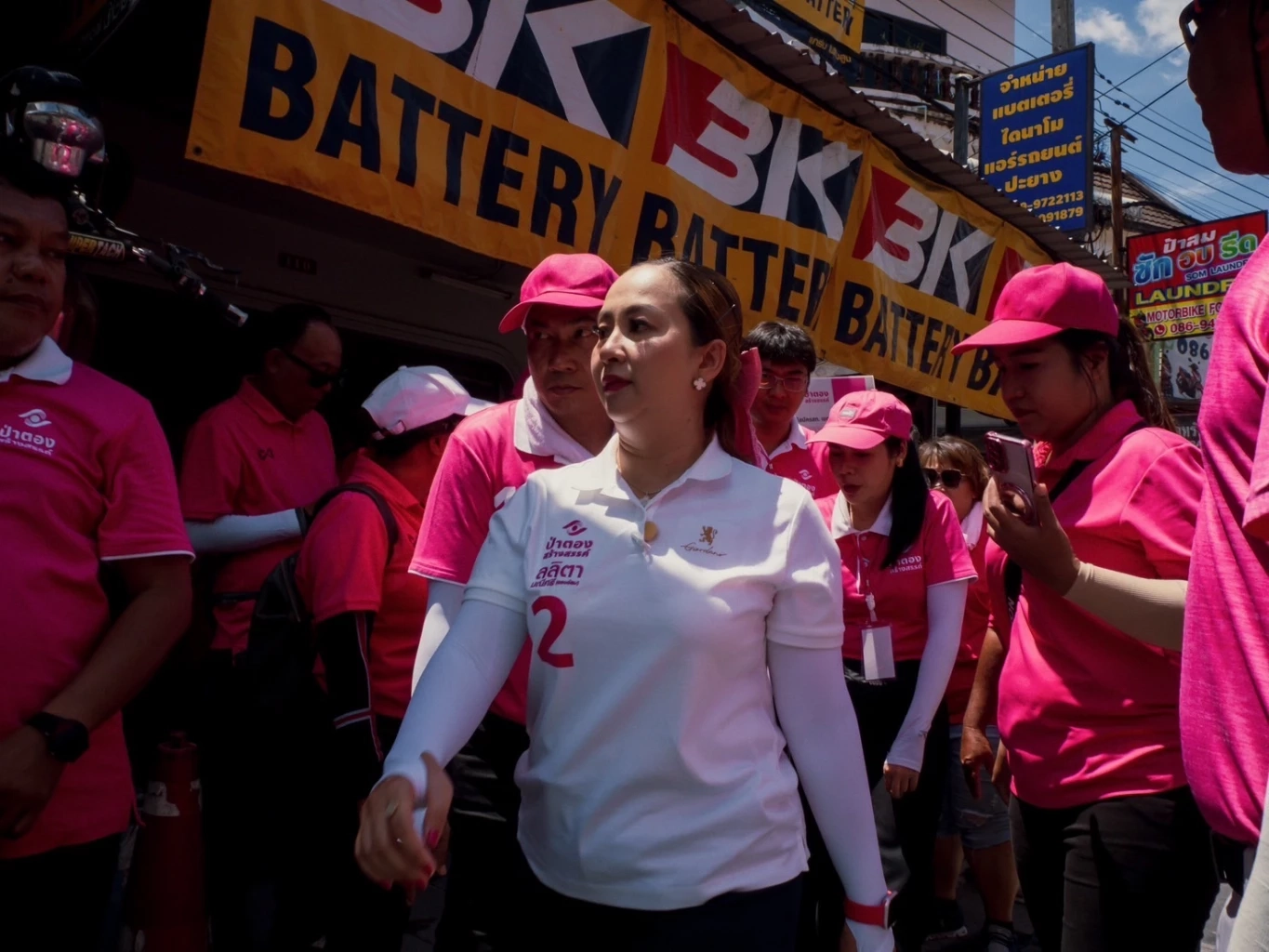 จับตาเลือกตั้งนายกเมืองป่าตอง “รองอ้อม ลลิตา” มั่นใจโค้งสุดท้าย