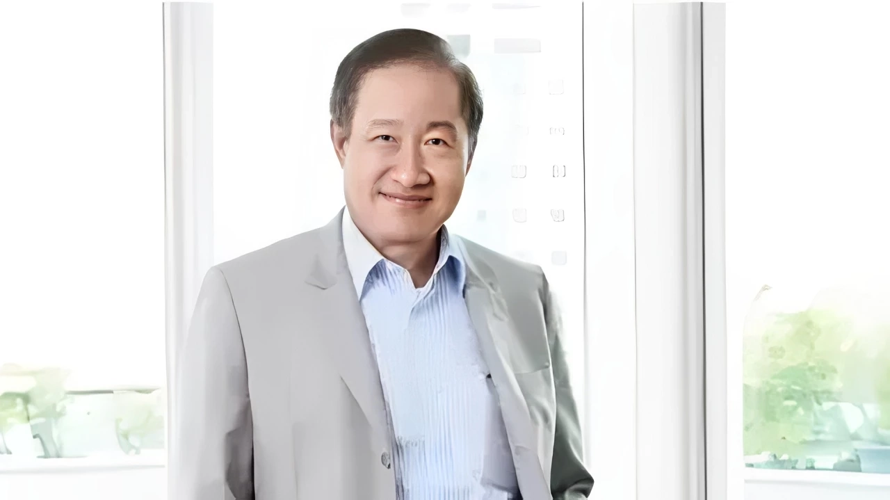 นายประยุทธ มหากิจศิริ นักธุรกิจดัง